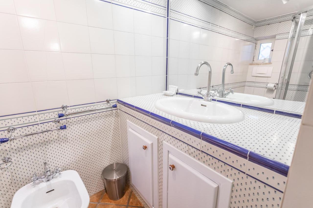 Art House Trastevere Luxury Apartment Rom Exteriör bild